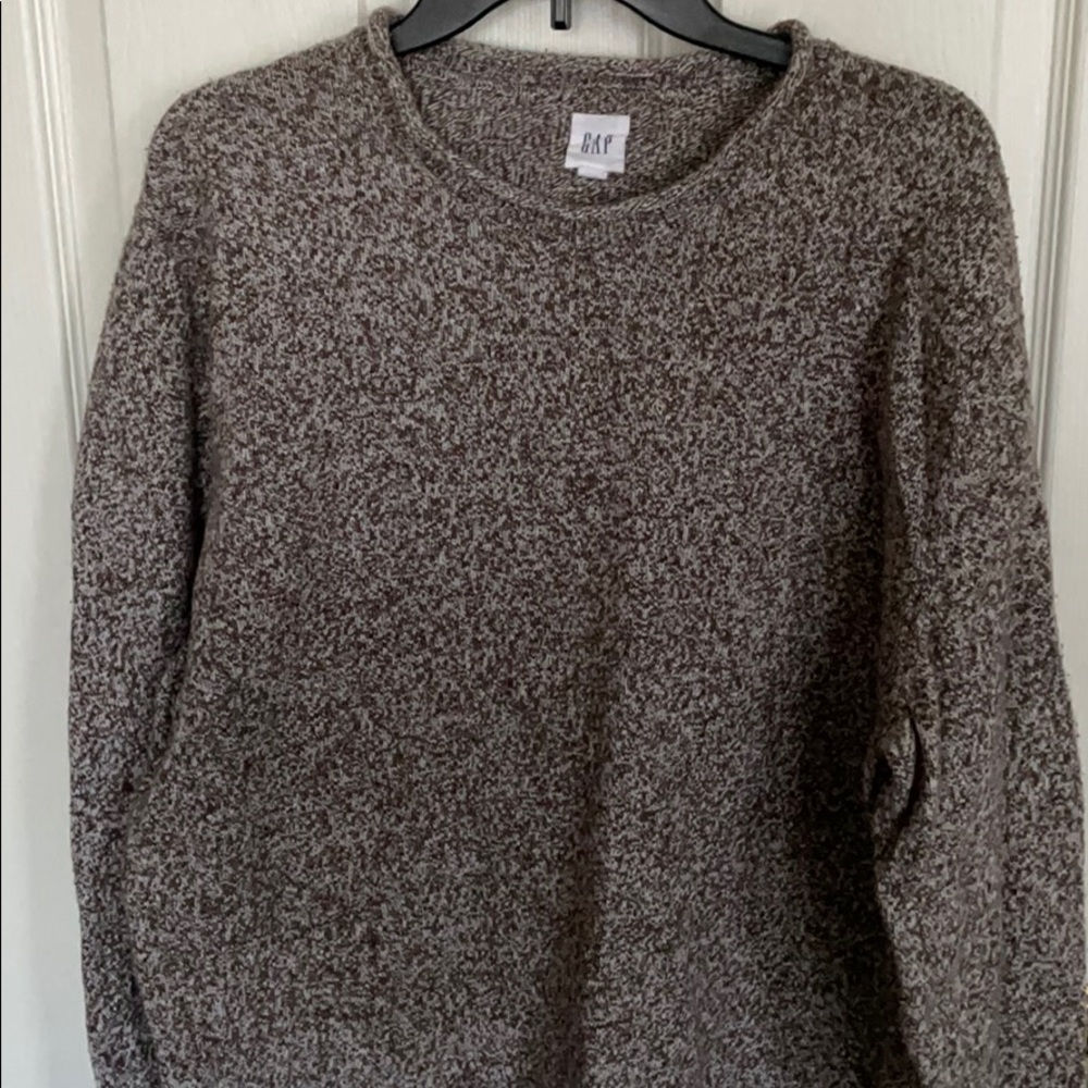 Gap tan sweater